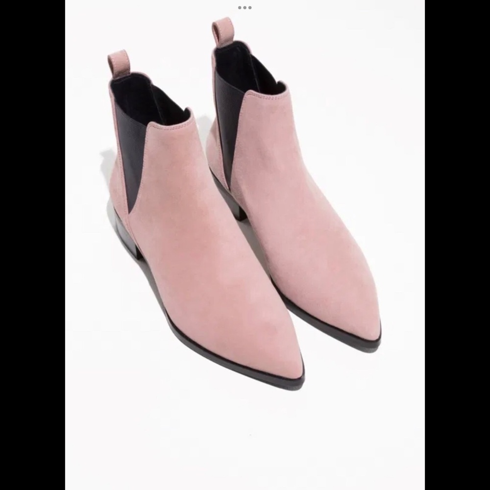 &Other Stories Chelsea Boots